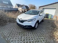 Gebraucht Renault Kadjar 131 PS (96 kW) 2015 Weiß SUV