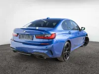 Gebraucht BMW 340 374 PS (275 kW) 2022 Portimao blau Limousine