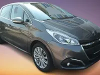 Gebraucht Peugeot 208 Allure 82 PS (60 kW) 2020 Grau Kleinwagen