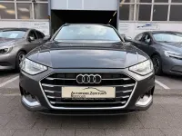 Gebraucht Audi A4 Advanced 163 PS (119 kW) 2023 Grau Kombi