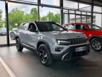 Neu Jeep Avenger Overland 145 PS (106 kW) 2025 Storm grey dach volcan black SUV