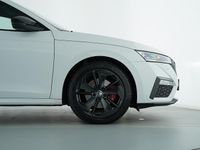 Gebraucht Skoda Octavia RS 200 PS (147 kW) 2024 Moonweiss metallic Kombi