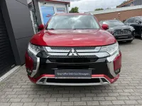 Gebraucht Mitsubishi Outlander P-HEV Basis 224 PS (164 kW) 2021 Rot SUV