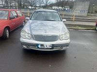 Gebraucht Mercedes C200 120 PS (88 kW) 2004 Gelb Kombi