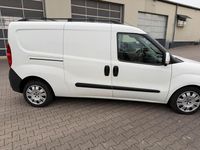 Gebraucht Fiat Doblò 100 PS (73 kW) 2012 Weiß Van / Kleinbus