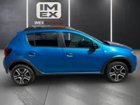 Gebraucht Dacia Sandero Celebration 101 PS (74 kW) 2020 Blau SUV