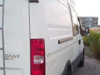 Second-hand Iveco Daily 116 CP (85 kW) 2008 Alb Monovolum