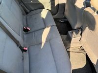 Second-hand VW Passat Basis 131 CP (96 kW) 2004 Negru Break