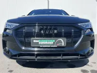 Gebraucht Audi e-tron Advanced Plus 300 kW (408 PS) 2022 Brillantschwarz SUV