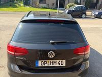 Gebraucht VW Passat Comfortline 120 PS (88 kW) 2018 Grau Kombi