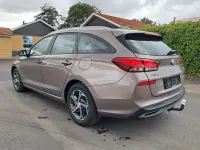 Gebraucht Hyundai i30 Essential 120 PS (88 kW) 2021 Braun Kombi