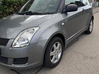 Second-hand Suzuki Swift 92 CP (67 kW) 2009 Gri Hatchback