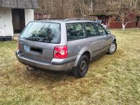 Gebraucht VW Passat Basis 102 PS (75 kW) 2001 Grau Kombi