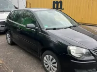 Käytetty VW Polo 70 HP (51 kW) 2009 Musta Viistoperä