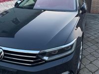 Gebraucht VW Passat 140 PS (102 kW) 2015 Grau Kombi