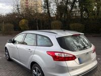 Gebraucht Ford Focus Champions Edition 101 PS (74 kW) 2013 Silber Kombi