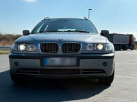 Gebraucht BMW 330 231 PS (169 kW) 2003 Grau Kombi