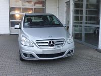 Gebraucht Mercedes B180 109 PS (80 kW) 2010 Silber Van / Kleinbus