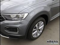 Gebraucht VW T-Roc Style 150 PS (110 kW) 2020 Indiumgrau (grey), metallic SUV