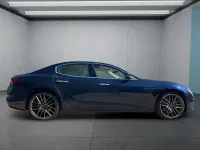 Gebraucht Maserati Ghibli 430 PS (316 kW) 2023 Blau Limousine