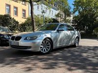 Gebraucht BMW 525 280 PS (205 kW) 2010 Silber Limousine