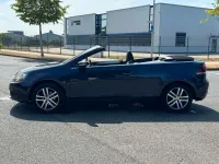 Gebraucht VW Golf Cabriolet Basis 105 PS (77 kW) 2012 Violet Cabrio