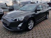 Gebraucht Ford Focus Cool & Connect 120 PS (88 kW) 2020 Grau Kombi
