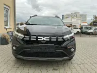 Neu Dacia Jogger Extreme 122 PS (89 kW) 2026 Van / Kleinbus