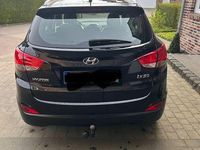 Gebraucht Hyundai ix35 Comfort 135 PS (99 kW) 2012 Schwarz SUV