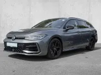 Gebraucht VW Passat R-line 265 PS (194 kW) 2025 Diabasgrau (metallic) Kombi
