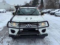 Gebraucht Mitsubishi L200 Basis 136 PS (100 kW) 2015 Weiß Abholung