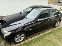 gebraucht BMW 320 3er - E90 - i - schwarz
