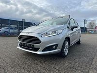Gebraucht Ford Fiesta Titanium 95 PS (69 kW) 2015 Grau Limousine