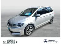 Gebraucht VW Touran Active 150 PS (110 kW) 2021 Reflexsilber metallic Van / Kleinbus