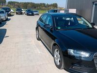 Gebraucht Audi A4 136 PS (100 kW) 2014 Schwarz Kombi