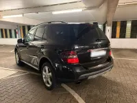 Gebraucht Mercedes ML280 190 PS (139 kW) 2008 Schwarz SUV
