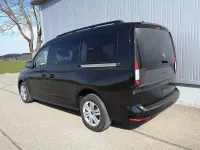 Nowe VW Caddy Maxi Basis 116 KM (85 kW) 2025 Czarny Minivan