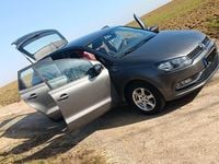 Gebraucht VW Polo 90 PS (66 kW) 2015 Grau Limousine