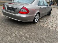 Gebraucht Mercedes E280 190 PS (139 kW) 2007 Grau Limousine