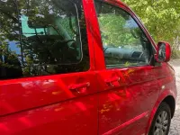 Gebraucht VW T5 131 PS (96 kW) 2003 Rot Van