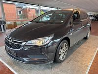 Gebraucht Opel Astra Edition 105 PS (77 kW) 2017 Schwarz Kombi