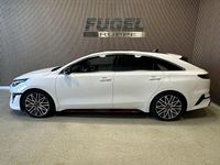 Gebraucht Kia ProCeed GT 204 PS (150 kW) 2023 Deluxeweiss met. Kleinwagen