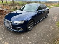 Gebraucht Audi A4 Sport 190 PS (139 kW) 2019 Blau Limousine