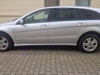 Gebraucht Mercedes R320 224 PS (164 kW) 2008 Silber Van / Kleinbus