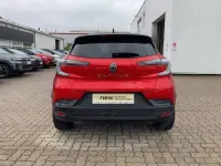 Gebraucht Renault Captur Techno 140 PS (102 kW) 2024 Rot SUV