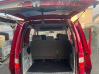 Second-hand VW Caddy 75 CP (55 kW) 2006 Roșu Monovolum