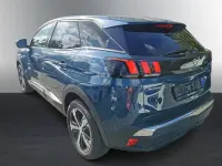 Gebraucht Peugeot 3008 Allure 131 PS (96 kW) 2023 Lackierung blau celebes/metall SUV