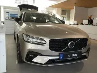 Gebraucht Volvo V90 Ultimate 197 PS (144 kW) 2023 Bright dusk (silber) Kombi