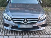 Gebraucht Mercedes C220 194 PS (142 kW) 2019 Grau Kombi
