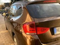 Gebraucht BMW X1 150 PS (110 kW) 2011 Braun SUV